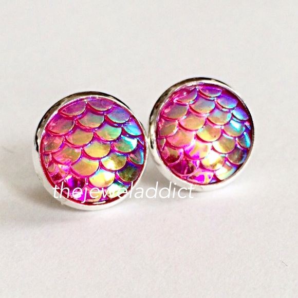 3 for 15🎀pink iridescent mermaid scale earrings - Picture 11 of 11